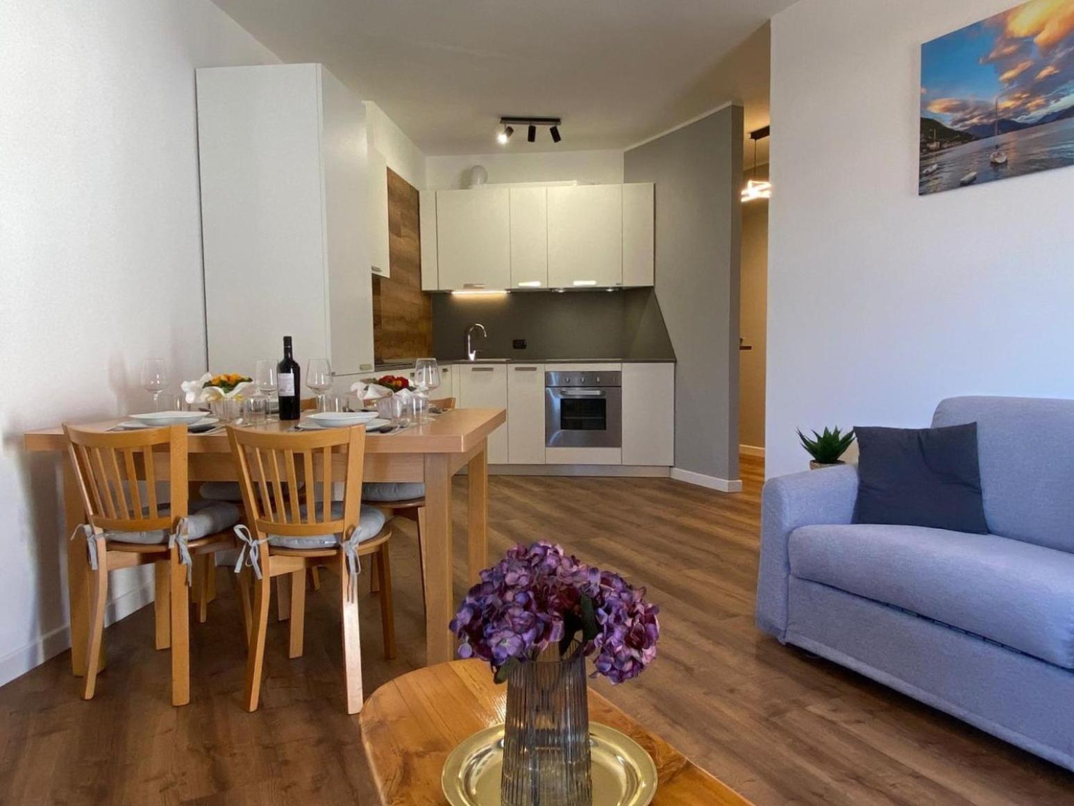Lakeside Apartment 그라베도나 외부 사진
